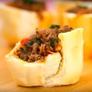 Buraco Quente com Carne Louca