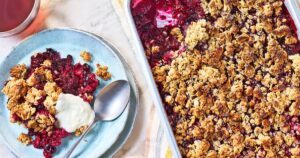 Jammy Berry Granola Crisp