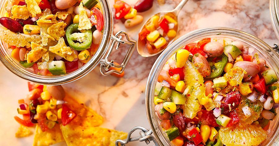 Receita de salada de feijão de limão picante e misto