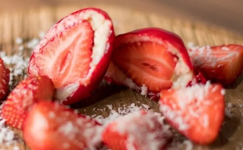 7 receitas de morango do amor para inovar o cardápio de doces