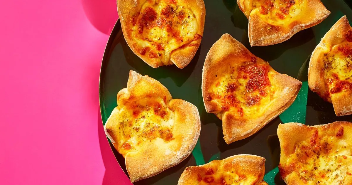 Copos de 'pizza de queijo simples'